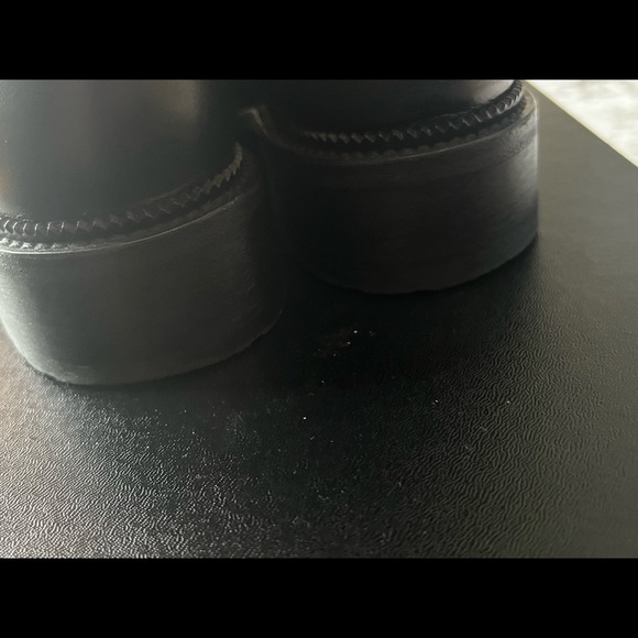 Chanel black quilted combat boots size 42 - Picture 5 of 11